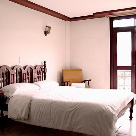 Alfaro Hotel Cumanda מראה חיצוני תמונה