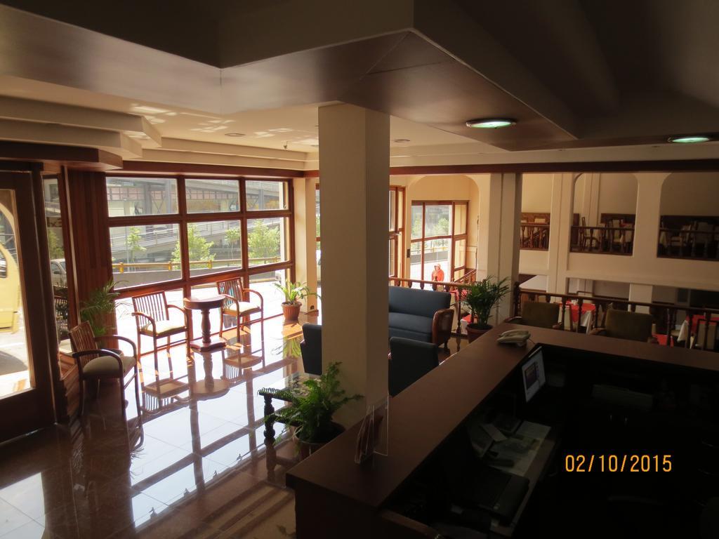 Alfaro Hotel Cumanda מראה חיצוני תמונה