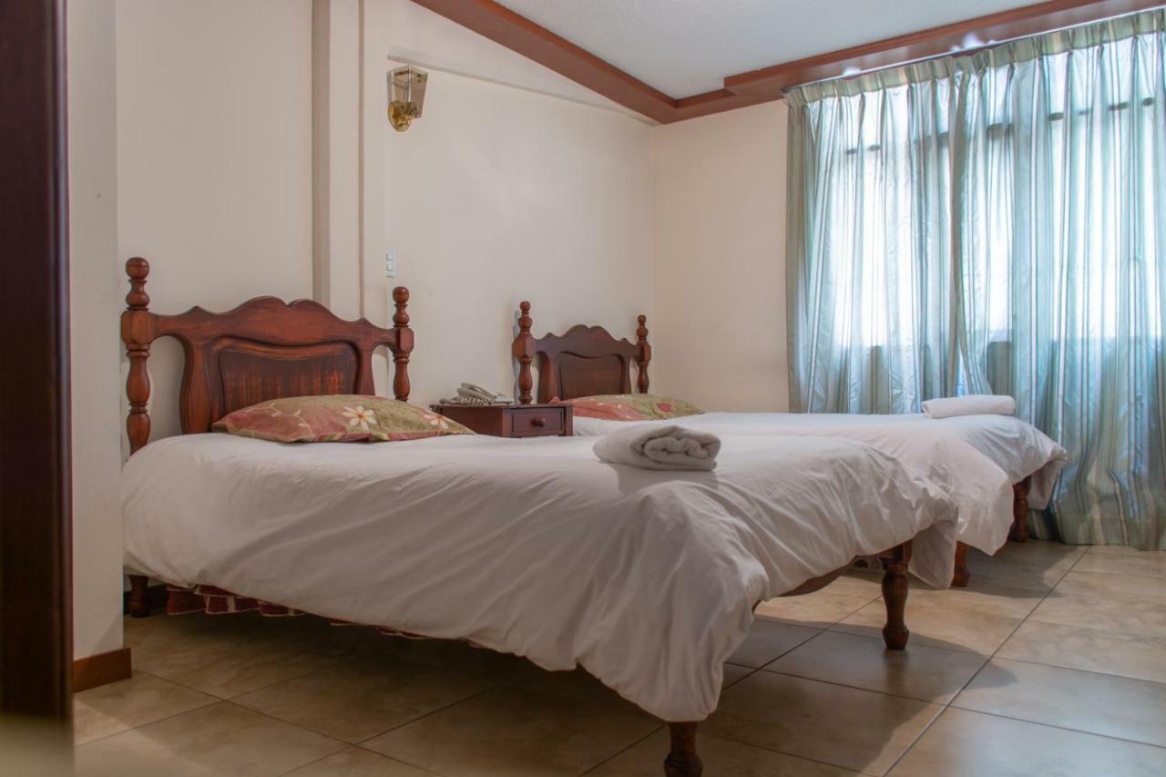 Alfaro Hotel Cumanda מראה חיצוני תמונה