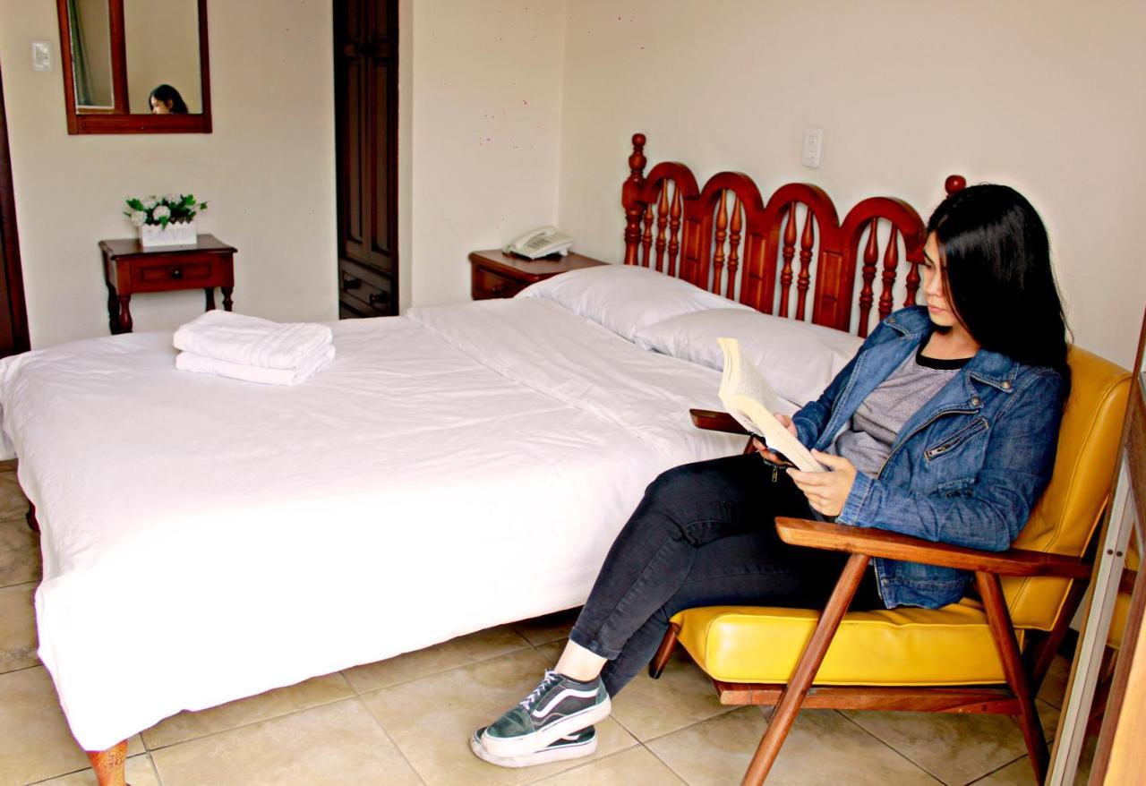 Alfaro Hotel Cumanda מראה חיצוני תמונה