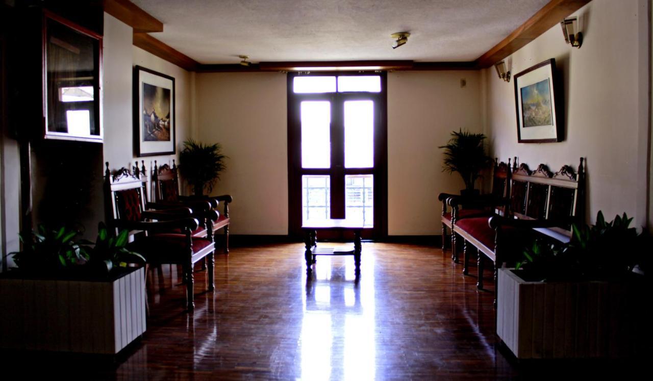 Alfaro Hotel Cumanda מראה חיצוני תמונה